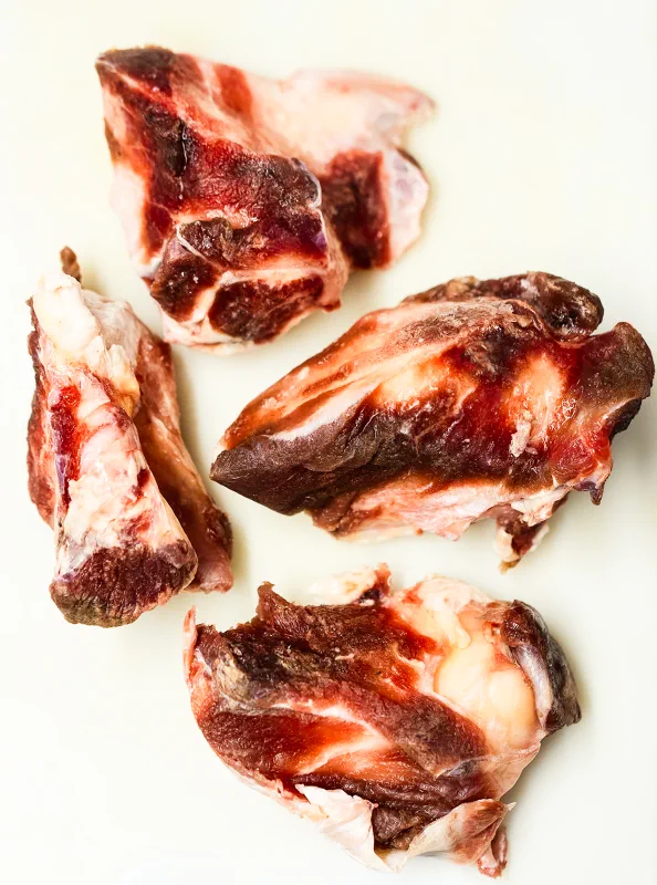 Raw Ostrich Kneecaps 02 Raw Ostrich Kneecaps